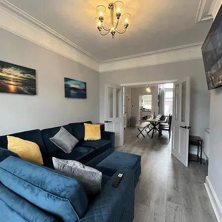 Spacious Home Sleeps 8 Nr Etihad Coop Live & City Manchester Exterior foto