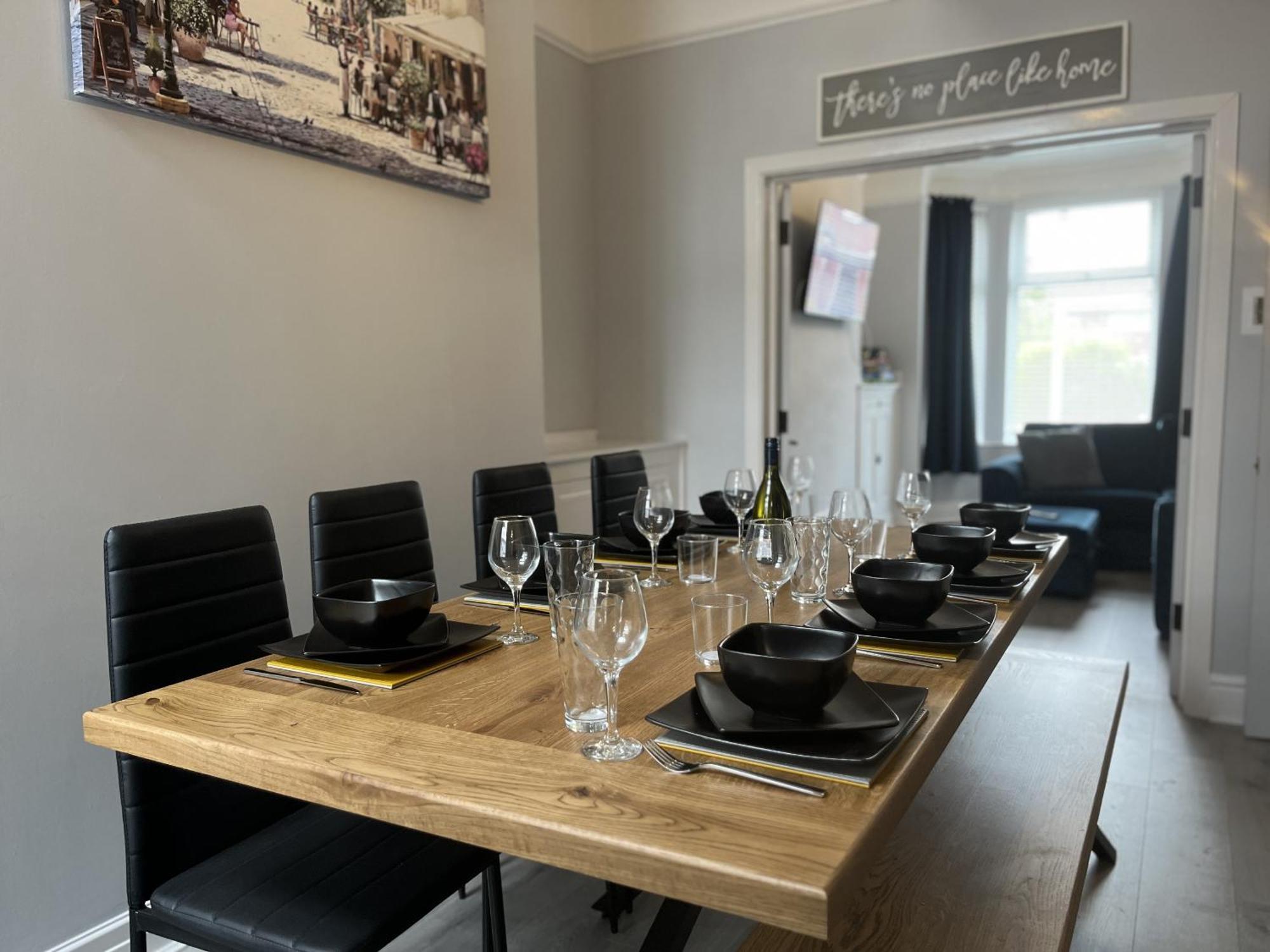 Spacious Sleeps 8 Nr Etihad Coop Live & * Manchester