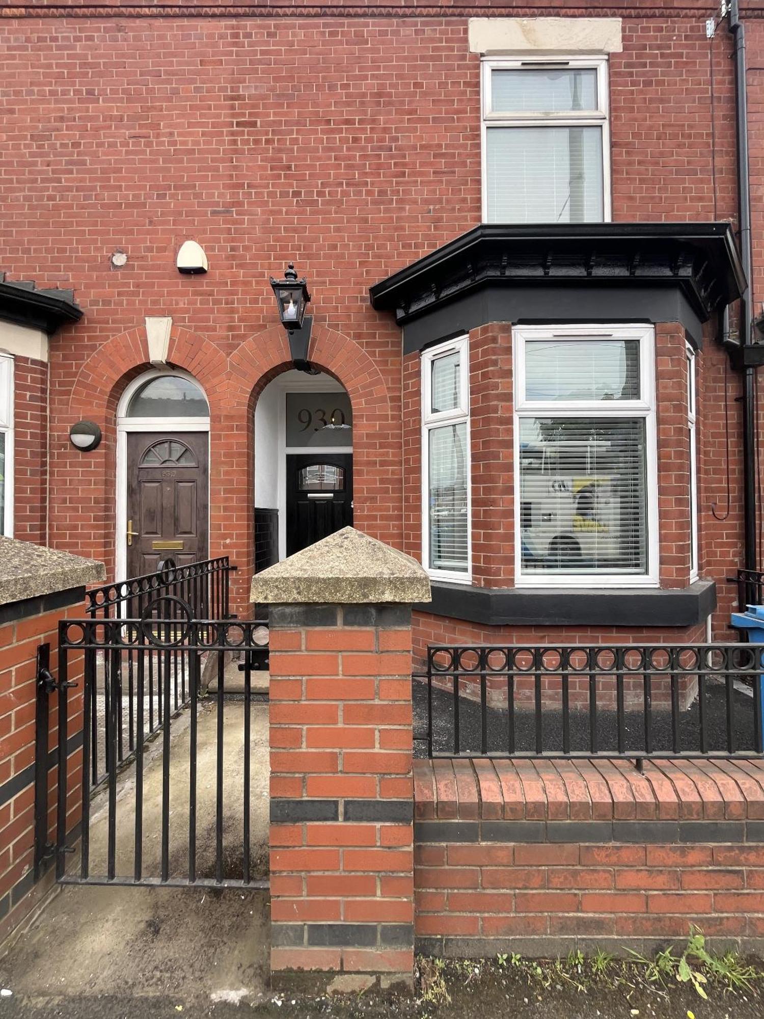 Apartment Spacious Sleeps 8 Nr Etihad Coop Live & Manchester