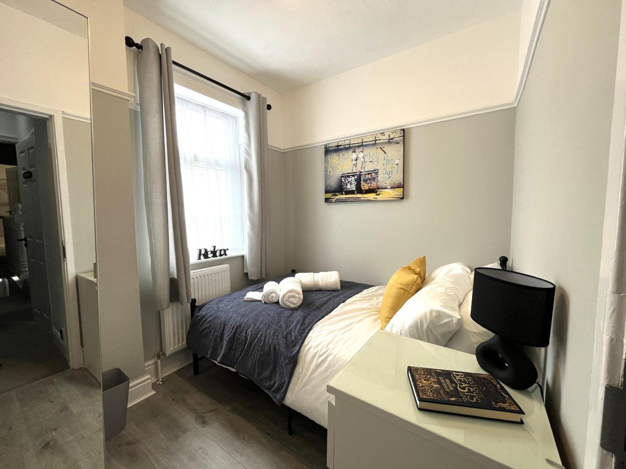 Spacious Sleeps 8 Nr Etihad Coop Live & *