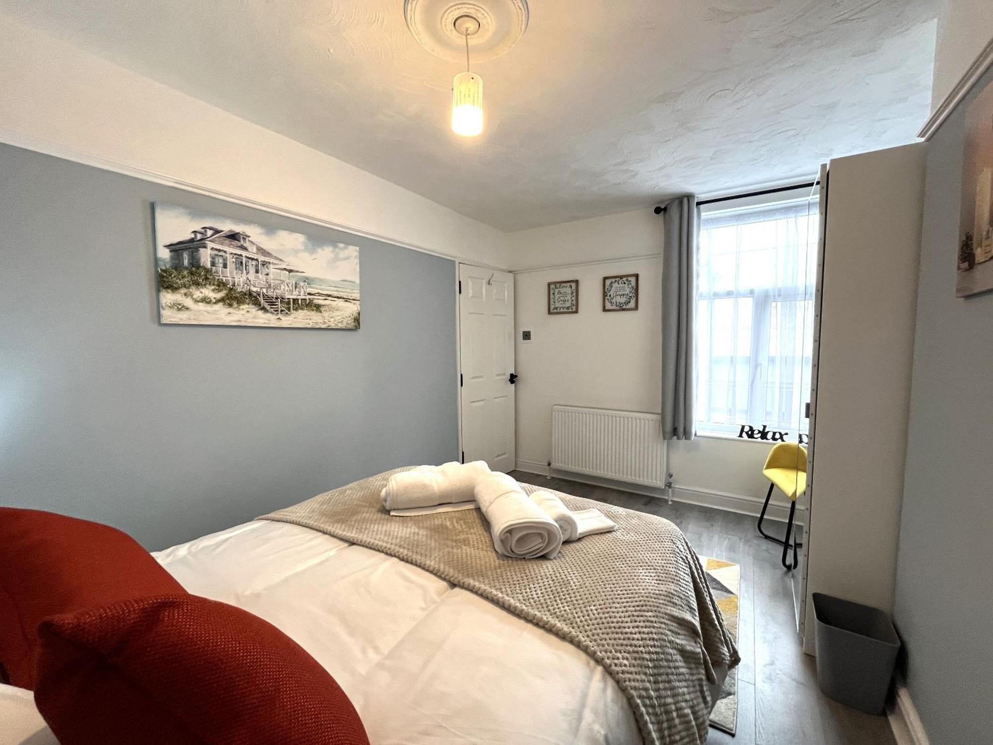 Spacious Sleeps 8 Nr Etihad Coop Live & Manchester